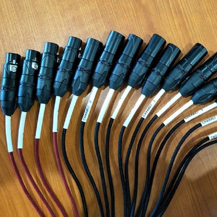 20チャネル蛇ケーブル 低プロフィール XLR 送信回路板 XLR スプリッター 100 フィート